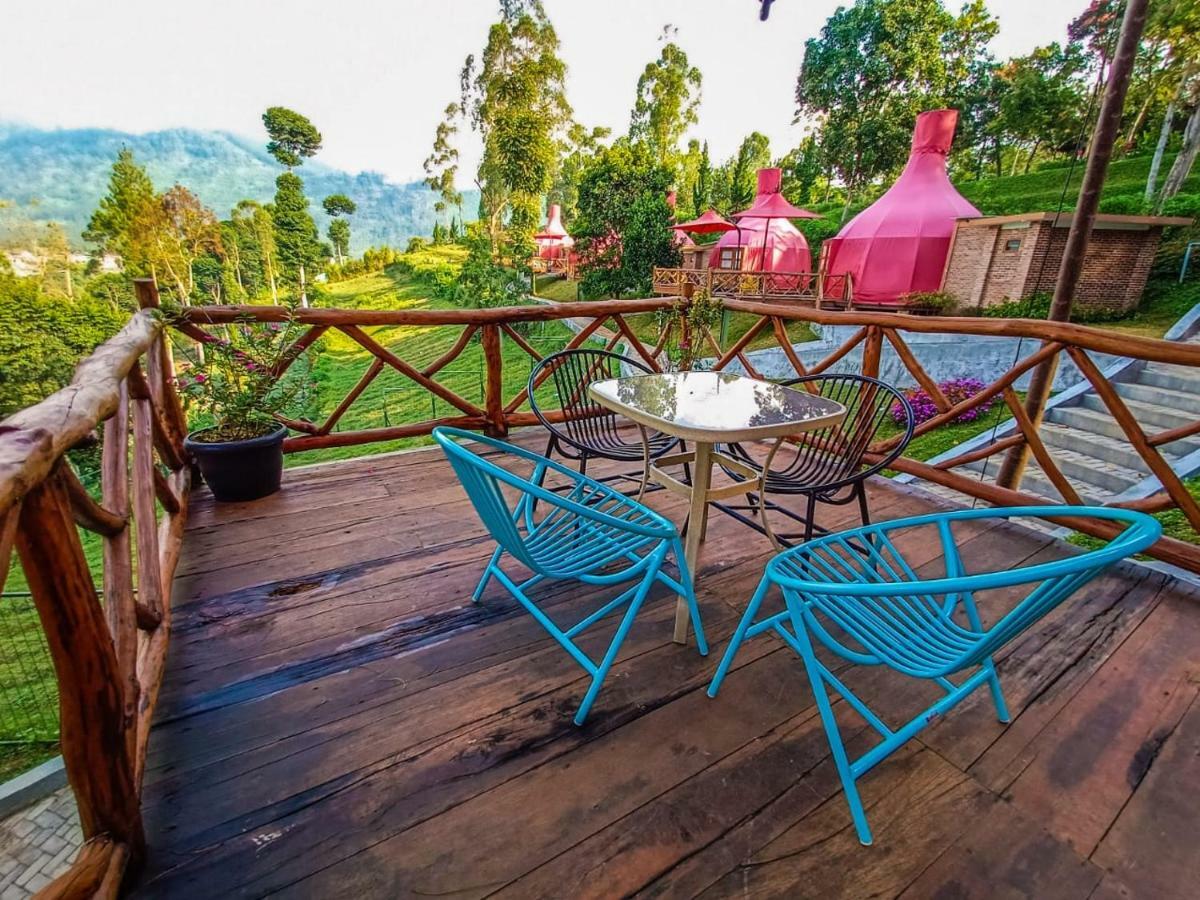 Mulberry Hill By The Lodge Bandung Exteriör bild